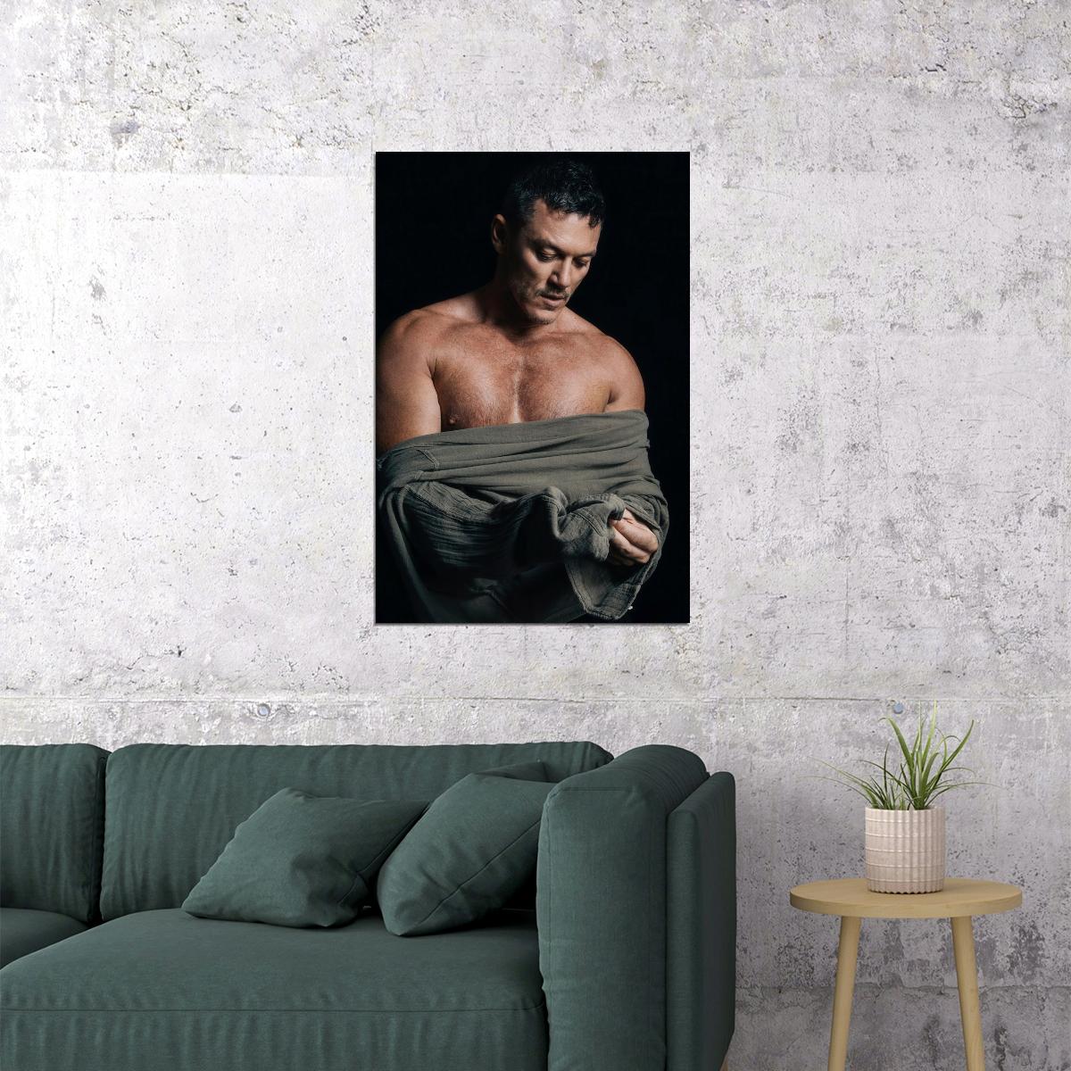 Luke Evans Sexy Photo Print Gay Icon Hollywood Celebrity Poster Shirtless Handsome Man Wall Art Hot Male Aesthetic Decor for Bedroom Living Room - xonomax