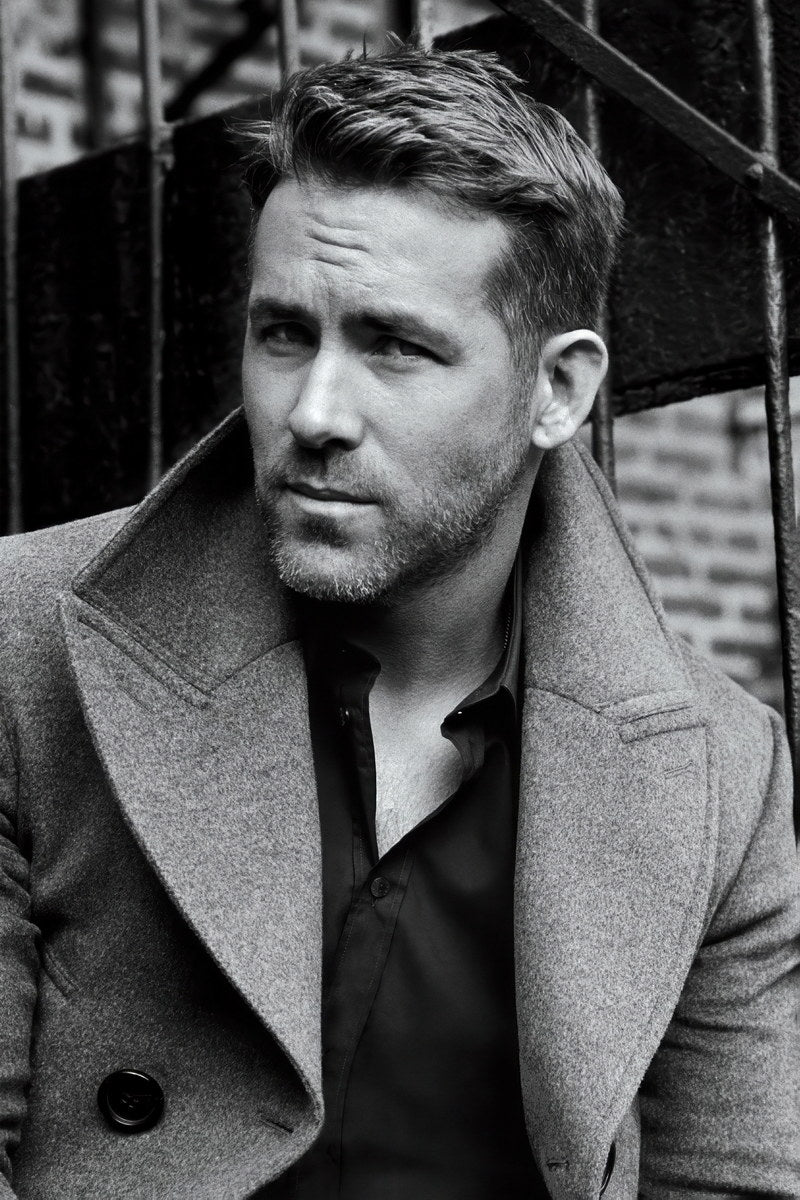 Ryan Reynolds Black and White Photo Print Hollywood Celebrity Poster Handsome Man Wall Art Hot Male Model Aesthetic Decor for Bedroom Living Space