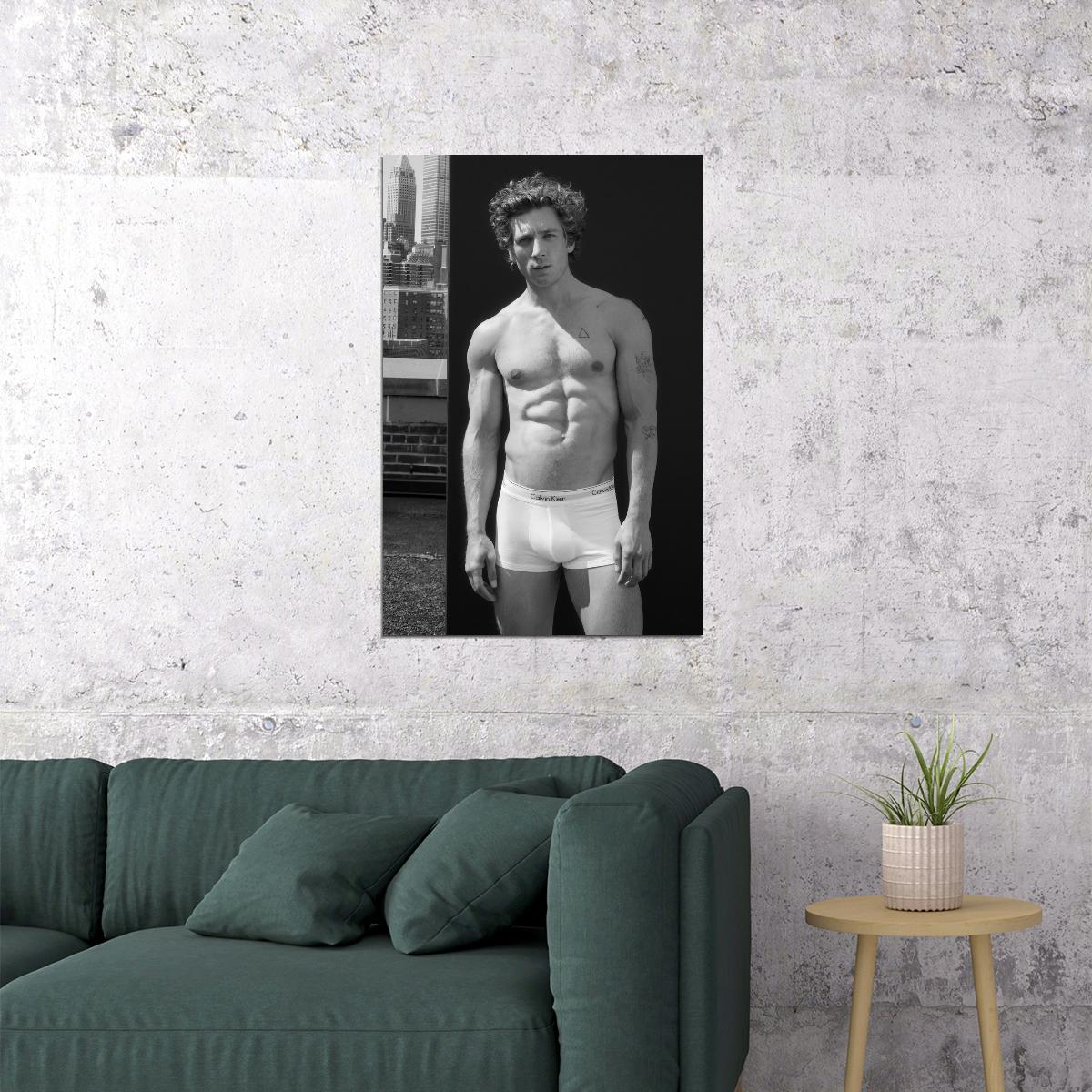 Jeremy Allen White Black and White Shirtless Urban Photo Print Hollywood Celebrity Poster Handsome Man Wall Art Hot Male Model Aesthetic Decor for Bedroom