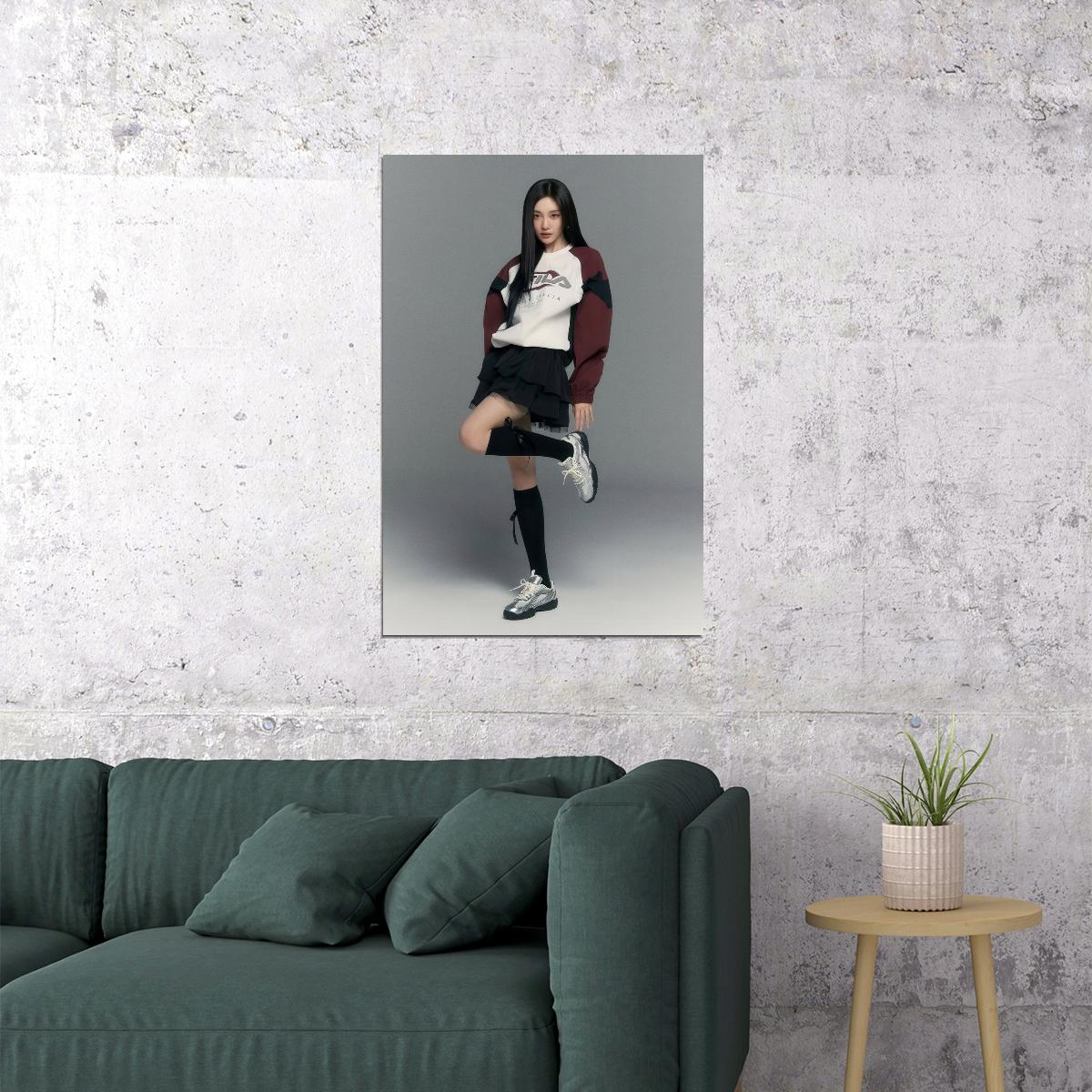 Aespa Ningning Poster Fashion Photo Print K-Pop Home Decor For Living Room Aesthetic Kpop Female Girl Group - xonomax