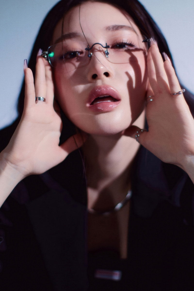 Chungha Alivio Poster Album Concept Photo Print K-Pop Home Decor For Living Room Aesthetic Kpop Female Girl Group - xonomax