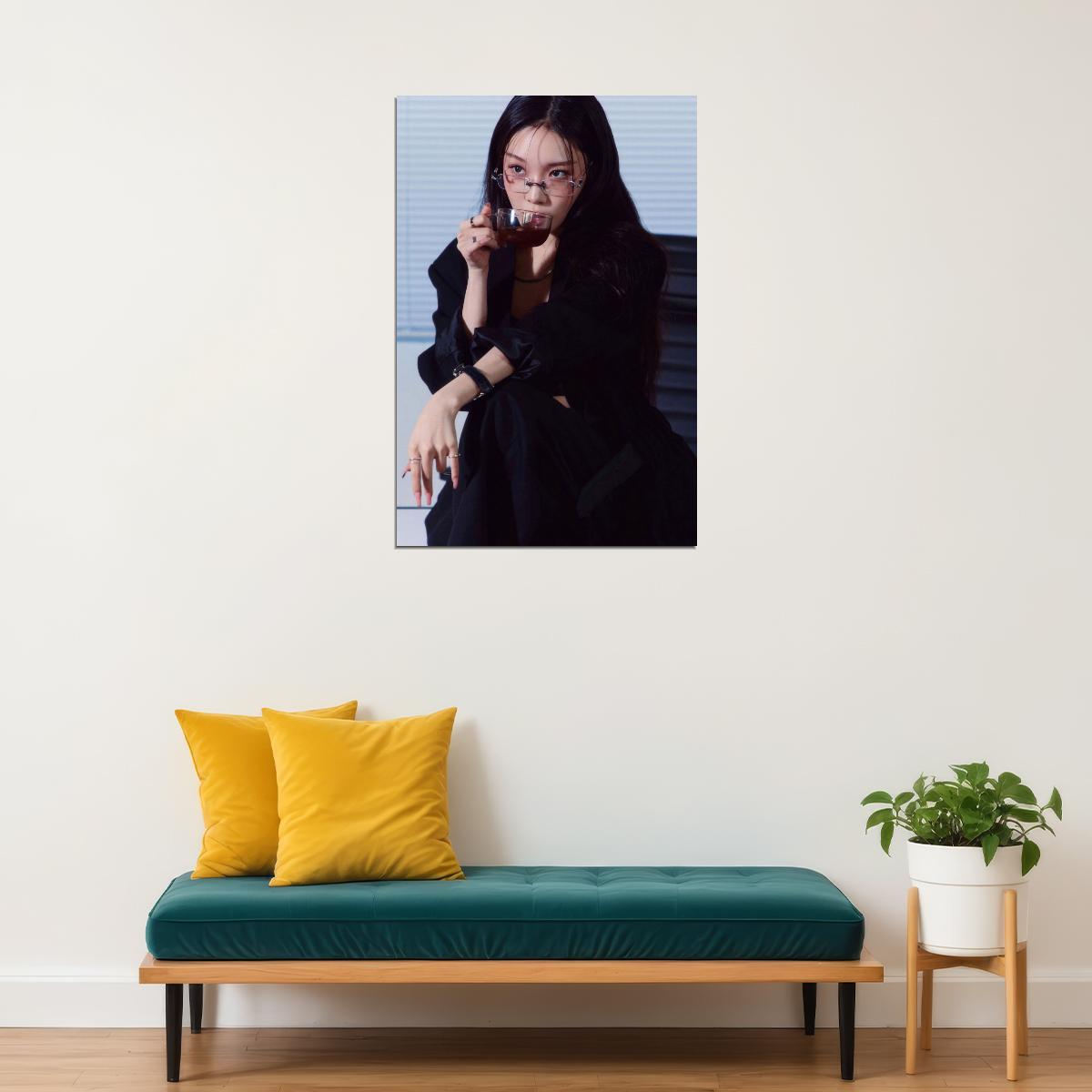 Chungha Alivio Poster Album Concept Photo Print K-Pop Home Decor For Living Room Aesthetic Kpop Female Girl Group - xonomax