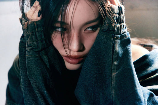 Chungha Alivio Poster Album Concept Photo Print K-Pop Home Decor For Living Room Aesthetic Kpop Female Girl Group - xonomax