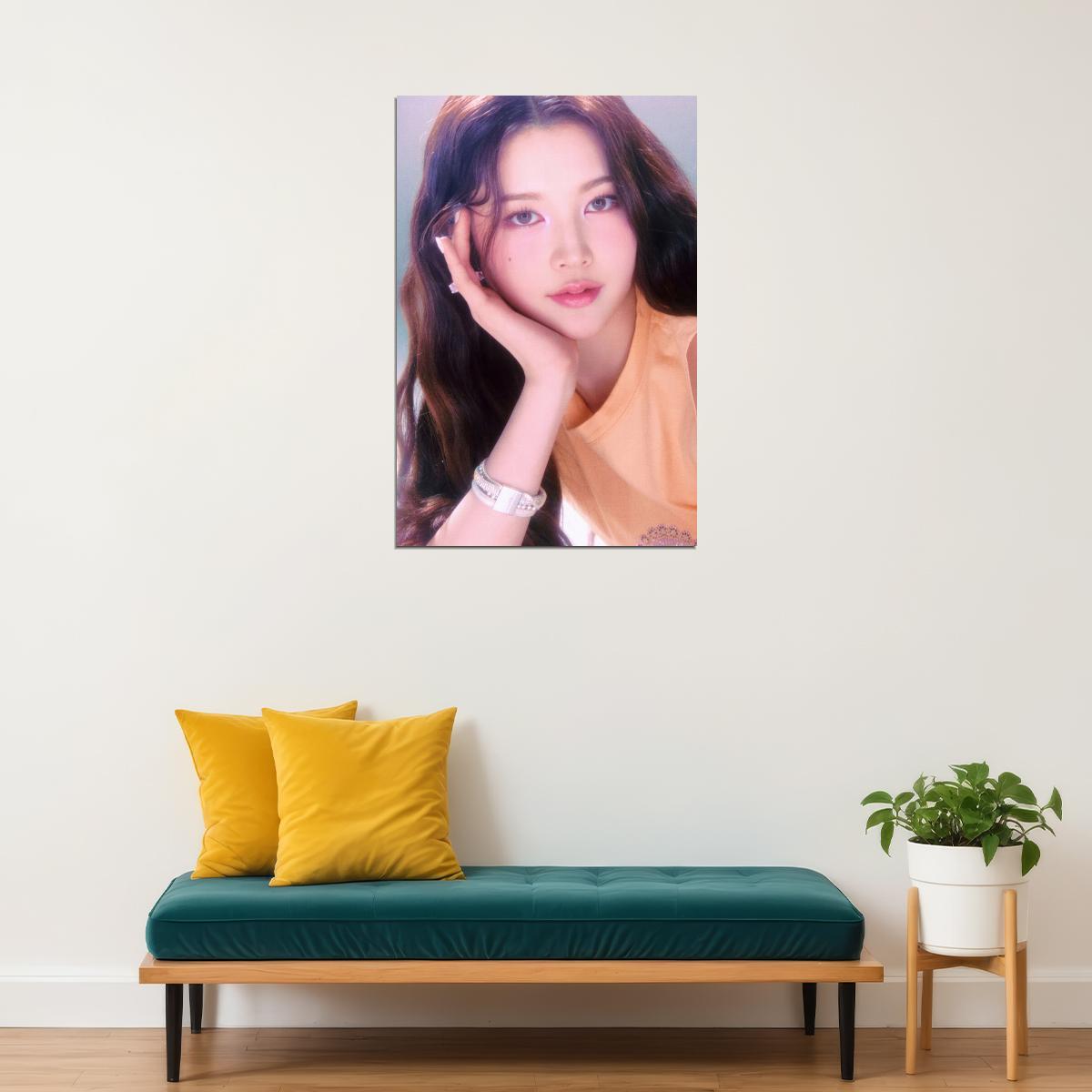 Hearts2hearts Poster The Chase Album Concept Photo Print K-Pop Home Decor For Living Room Aesthetic Kpop Female Girl Group - xonomax