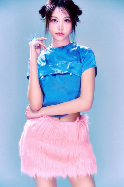 Hearts2hearts Poster The Chase Album Concept Photo Print K-Pop Home Decor For Living Room Aesthetic Kpop Female Girl Group - xonomax