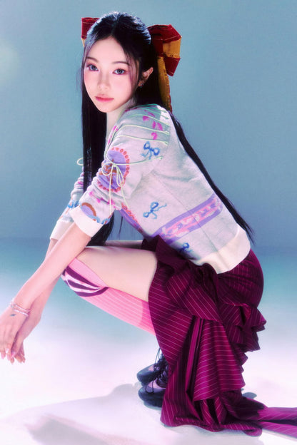 Hearts2hearts Poster The Chase Album Concept Photo Print K-Pop Home Decor For Living Room Aesthetic Kpop Female Girl Group - xonomax