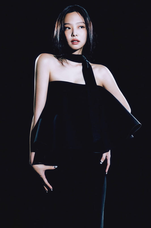 Blackpink Jennie Poster Fashion Photo Print K-Pop Home Decor For Living Room Aesthetic Kpop Female Girl Group - xonomax