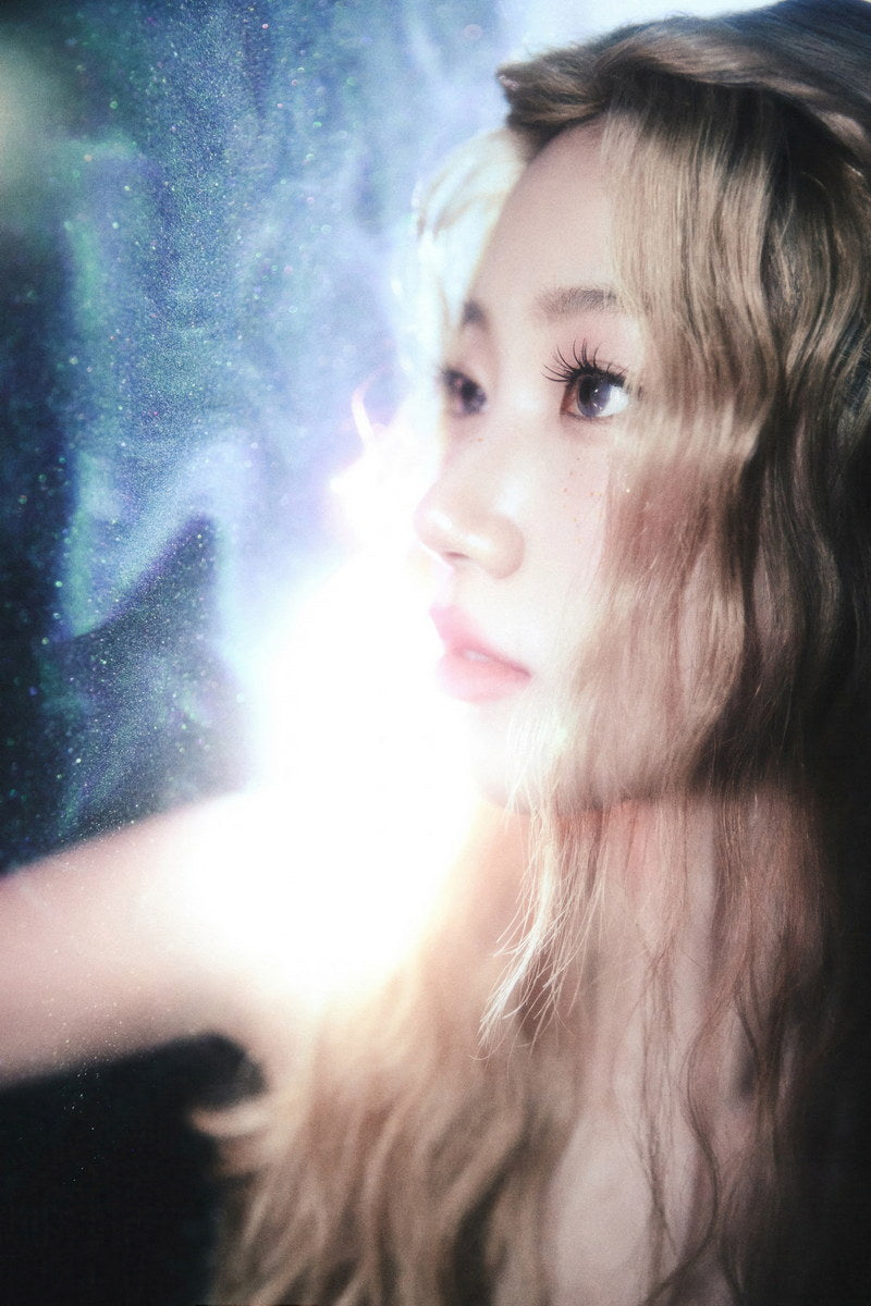 Le Sserafim Kazuha Poster Hot Album Bleached Aura Concept Photo Print K-Pop Home Decor For Living Room Aesthetic Kpop Female Girl Group - xonomax