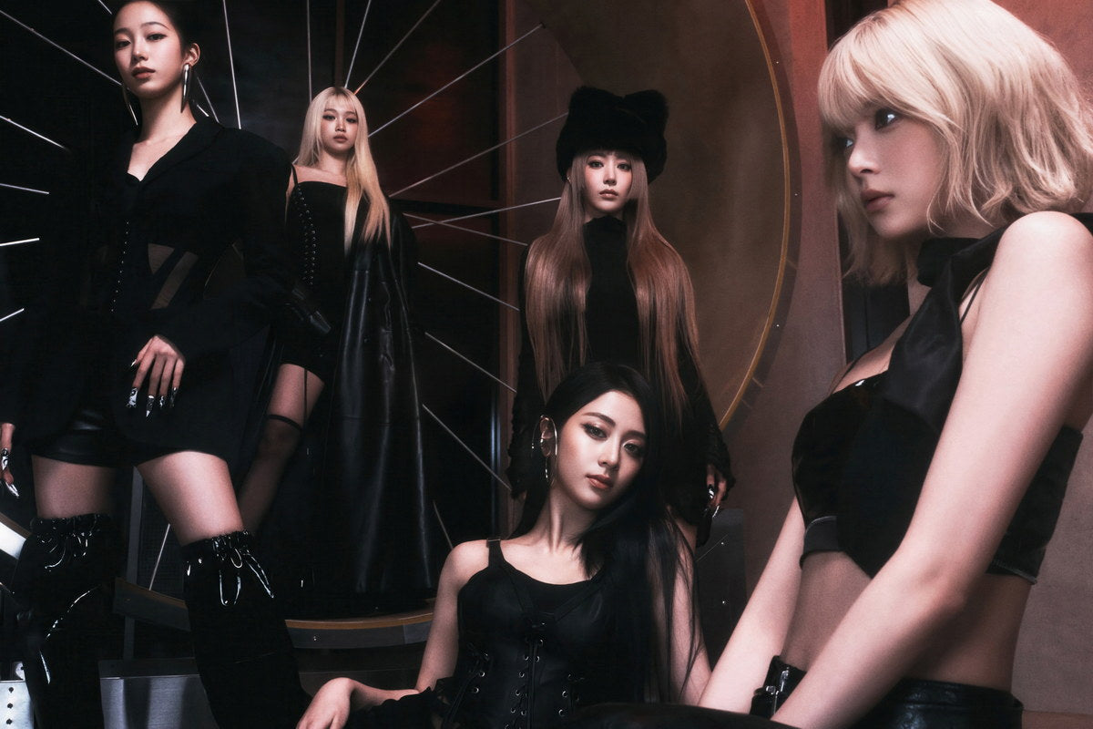 Le Sserafim Hot Album Poster Compact Concept Photo Print K-Pop Home Decor For Living Room Aesthetic Kpop Female Girl Group - xonomax