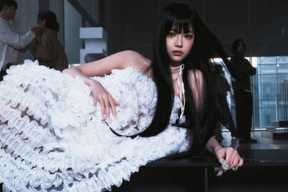 Le Sserafim Hong Eunchae Poster Hot Album Concept Photo Compact Print K-Pop Home Decor For Living Room Aesthetic Kpop Female Girl Group - xonomax