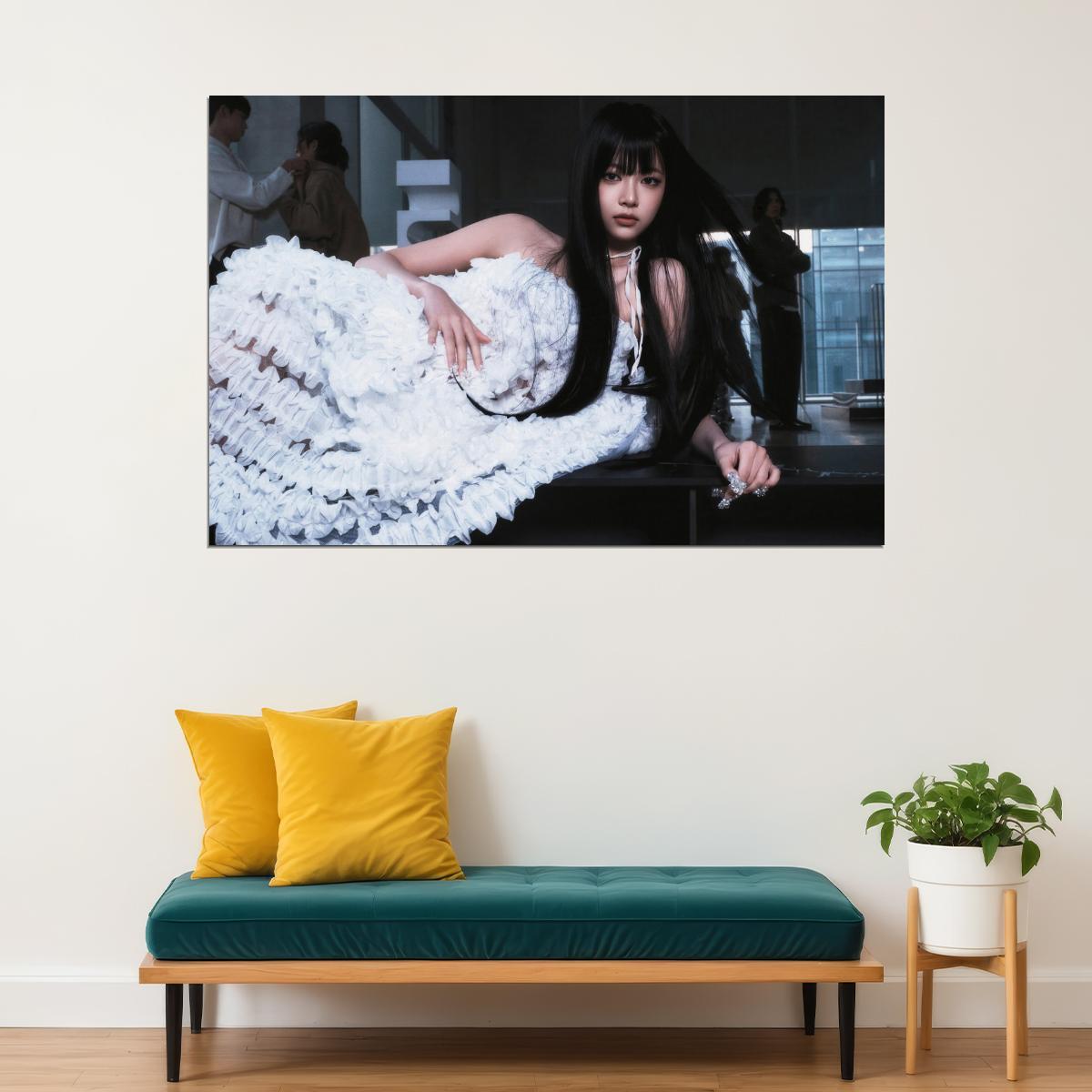 Le Sserafim Hong Eunchae Poster Hot Album Concept Photo Compact Print K-Pop Home Decor For Living Room Aesthetic Kpop Female Girl Group - xonomax