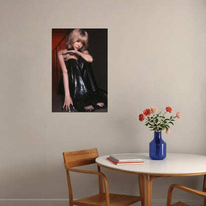 Le Sserafim Hong Eunchae Poster Hot Album Compact Concept Photo Print K-Pop Home Decor For Living Room Aesthetic Kpop Female Girl Group - xonomax