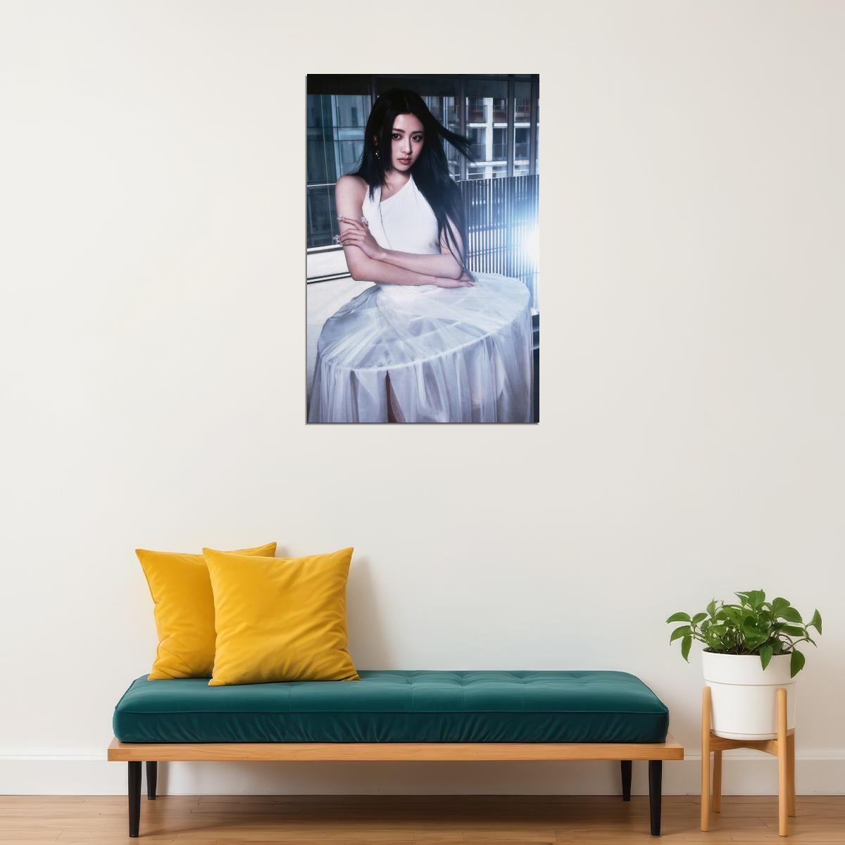 Le Sserafim Huh Yunjin Poster Hot Album Compact Concept Photo Print K-Pop Home Decor For Living Room Aesthetic Kpop Female Girl Group - xonomax