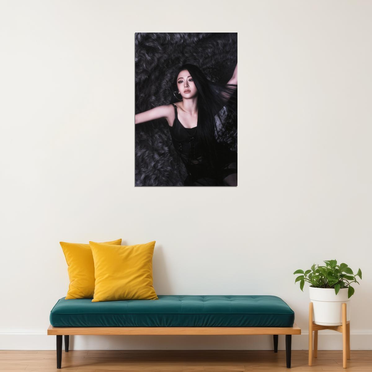 Le Sserafim Huh Yunjin Poster Hot Album Compact Concept Photo Print K-Pop Home Decor For Living Room Aesthetic Kpop Female Girl Group - xonomax