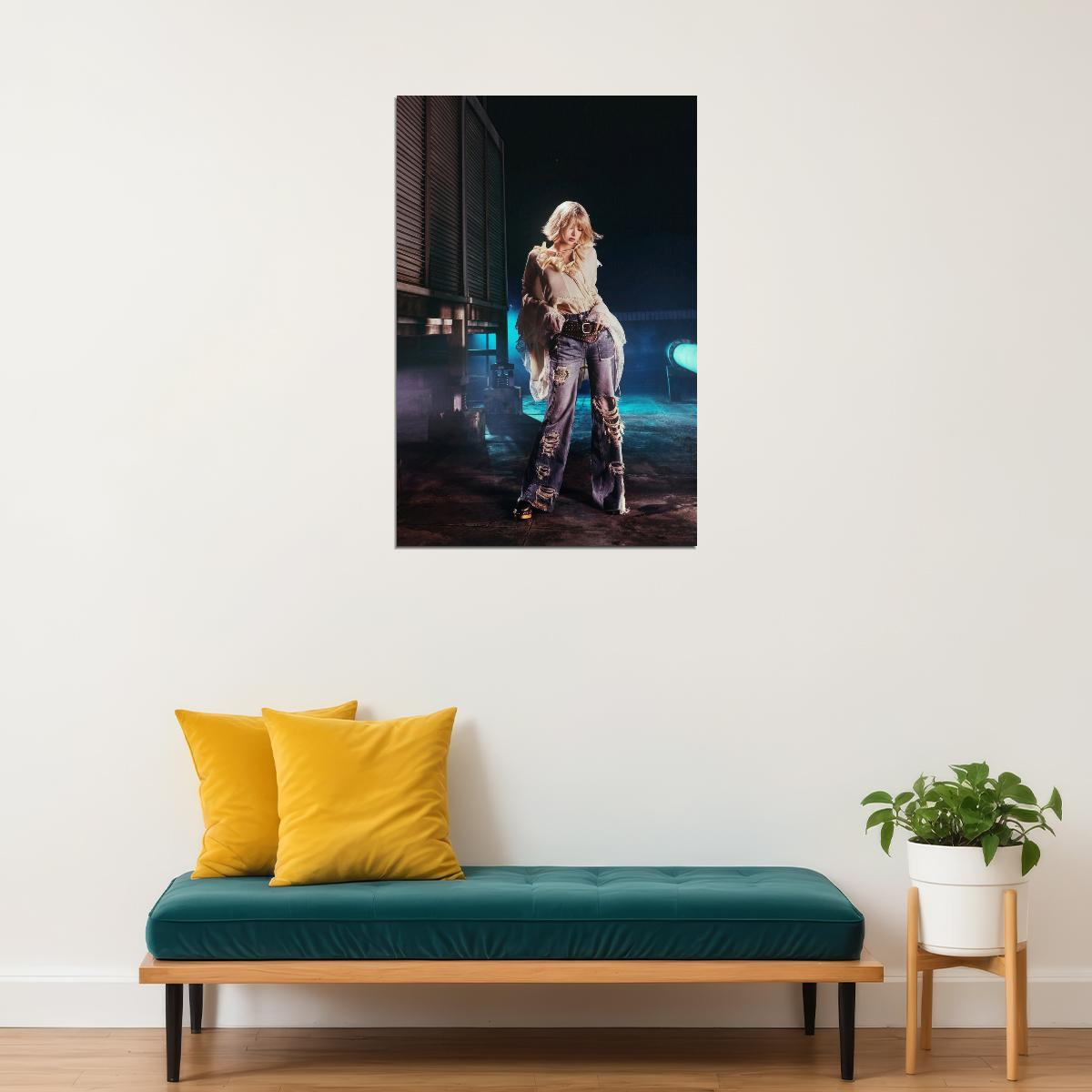 Le Sserafim Hong Eunchae Poster Hot Album Drenched Vetiver Concept Photo Print K-Pop Home Decor For Living Room Aesthetic Kpop Female Girl Group - xonomax