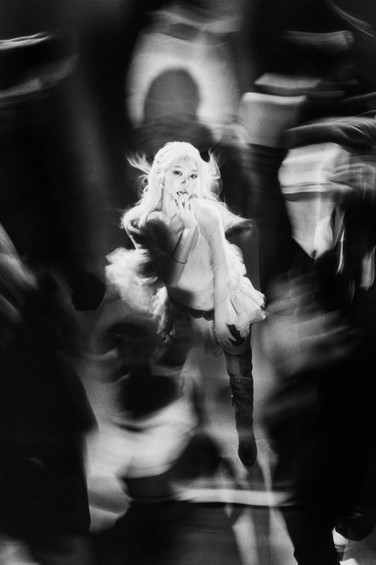 Le Sserafim Kim Chaewon Poster Hot Album Drenched Vetiver Concept Photo Print K-Pop Home Decor For Living Room Aesthetic Kpop Female Girl Group - xonomax