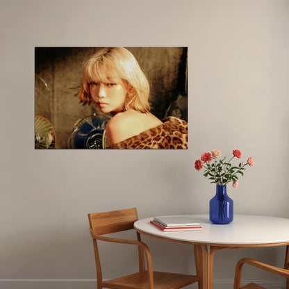 Le Sserafim Kim Chaewon Poster Hot Album Tanned Guaiac Concept Photo Print K-Pop Home Decor For Living Room Aesthetic Kpop Female Girl Group
