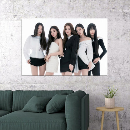 Meovv Poster Fashion Group Photo Print K-Pop Home Decor For Living Room Aesthetic Kpop Female Girl Group