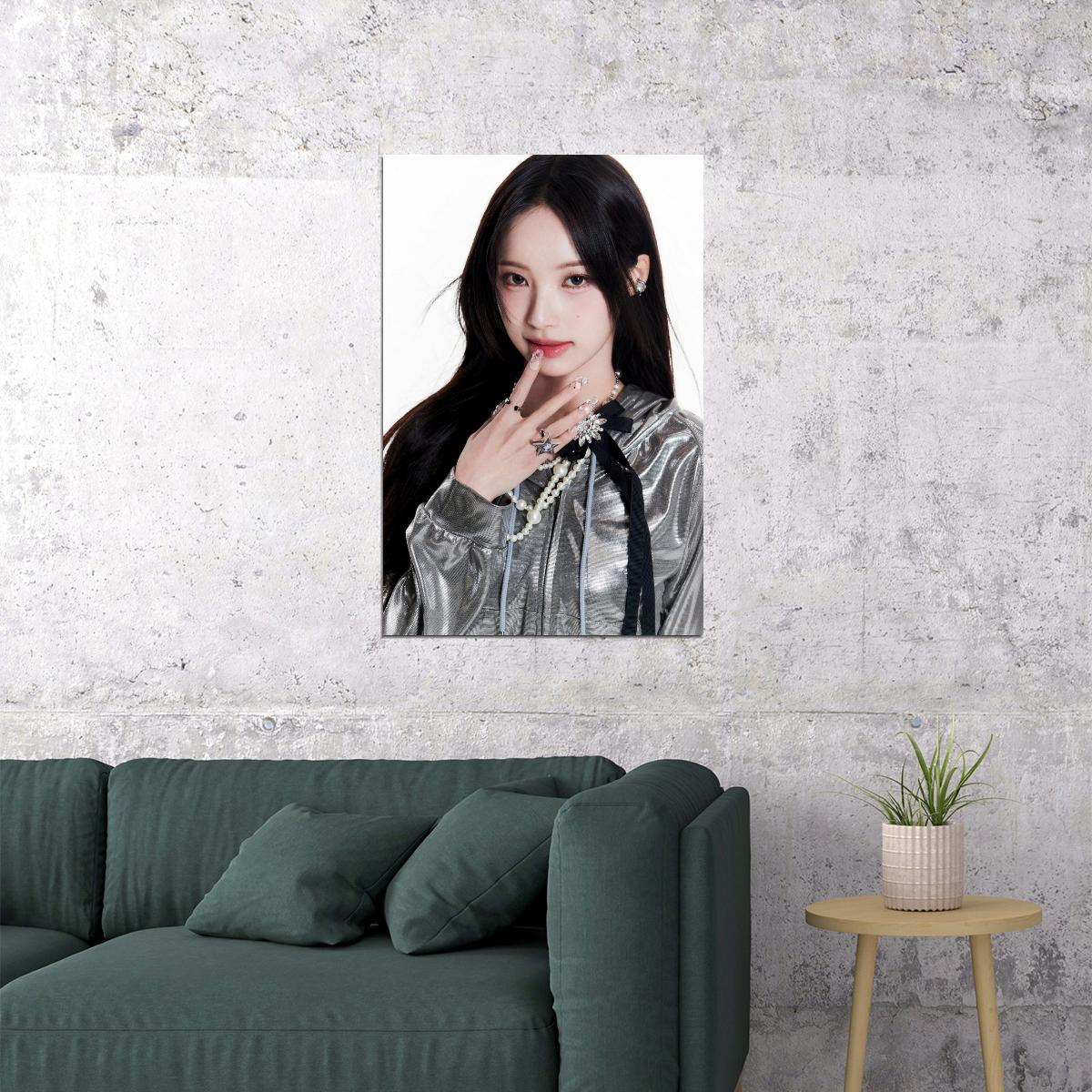Rescene Woni Poster Glow Up Album Me Concept Photo Print K-Pop Home Decor For Living Room Aesthetic Kpop Female Girl Group