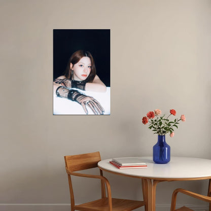 Stayc 2025 Tour Poster Stay Tuned In Seoul Concept Photo Print K-Pop Home Decor For Living Room Aesthetic Kpop Female Girl Group