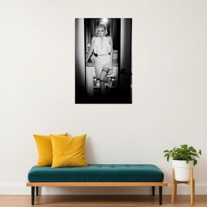 Aubrey Plaza Sexy Celebrity Posters for Room Aesthetic Famous Actress Black and White Photo Print Wall Art - xonomax
