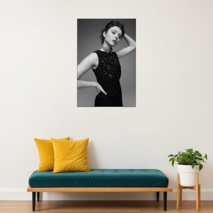 Thomasin McKenzie Celebrity Posters for Room Aesthetic Famous Actress Photo Print Wall Art - xonomax
