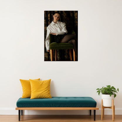 Thomasin McKenzie Celebrity Posters for Room Aesthetic Famous Actress Photo Print Wall Art - xonomax