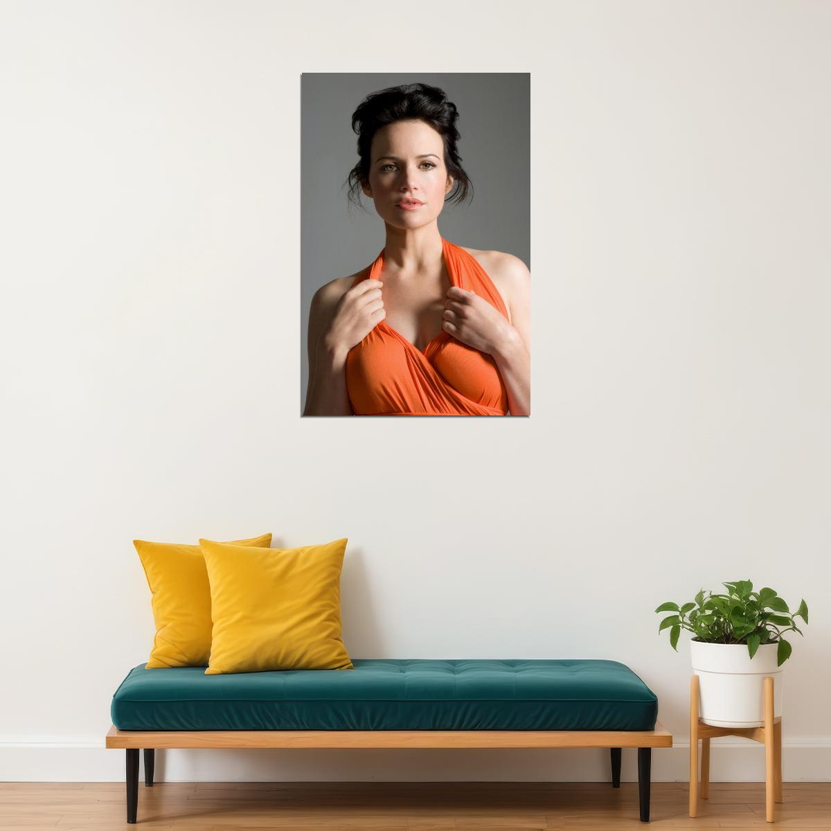 Carla Gugino Celebrity Posters for Room Aesthetic Famous Actress Photo Print Wall Art - xonomax
