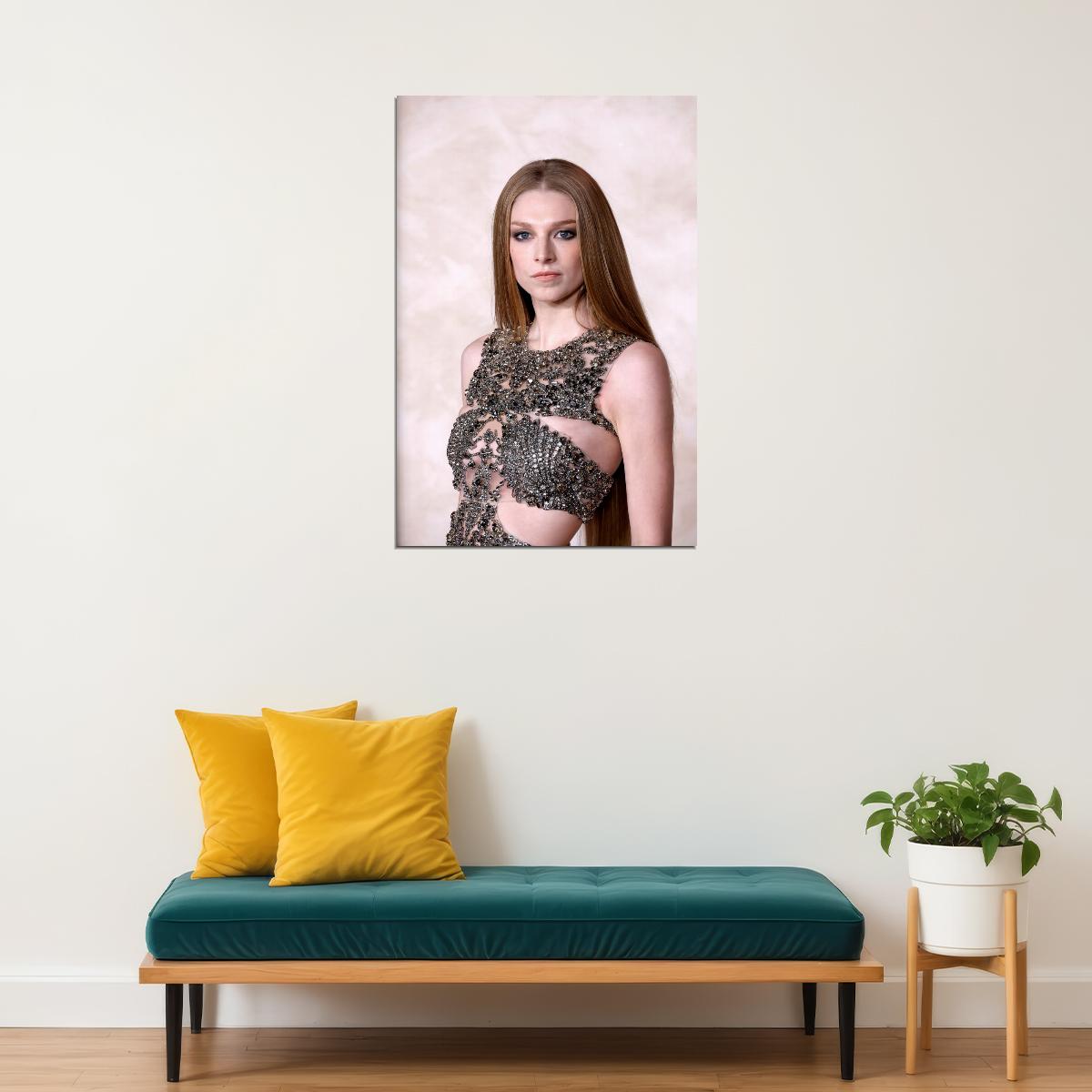 Hunter Schafer Sexy Celebrity Posters for Room Aesthetic Famous Actress Photo Print Wall Art - xonomax