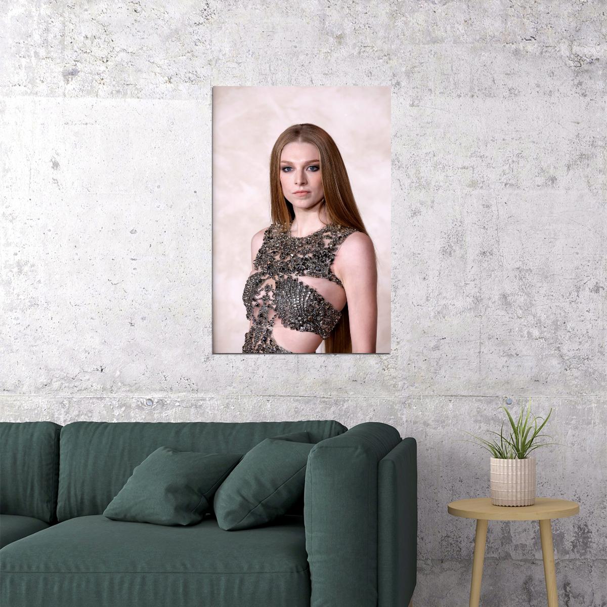 Hunter Schafer Sexy Celebrity Posters for Room Aesthetic Famous Actress Photo Print Wall Art - xonomax