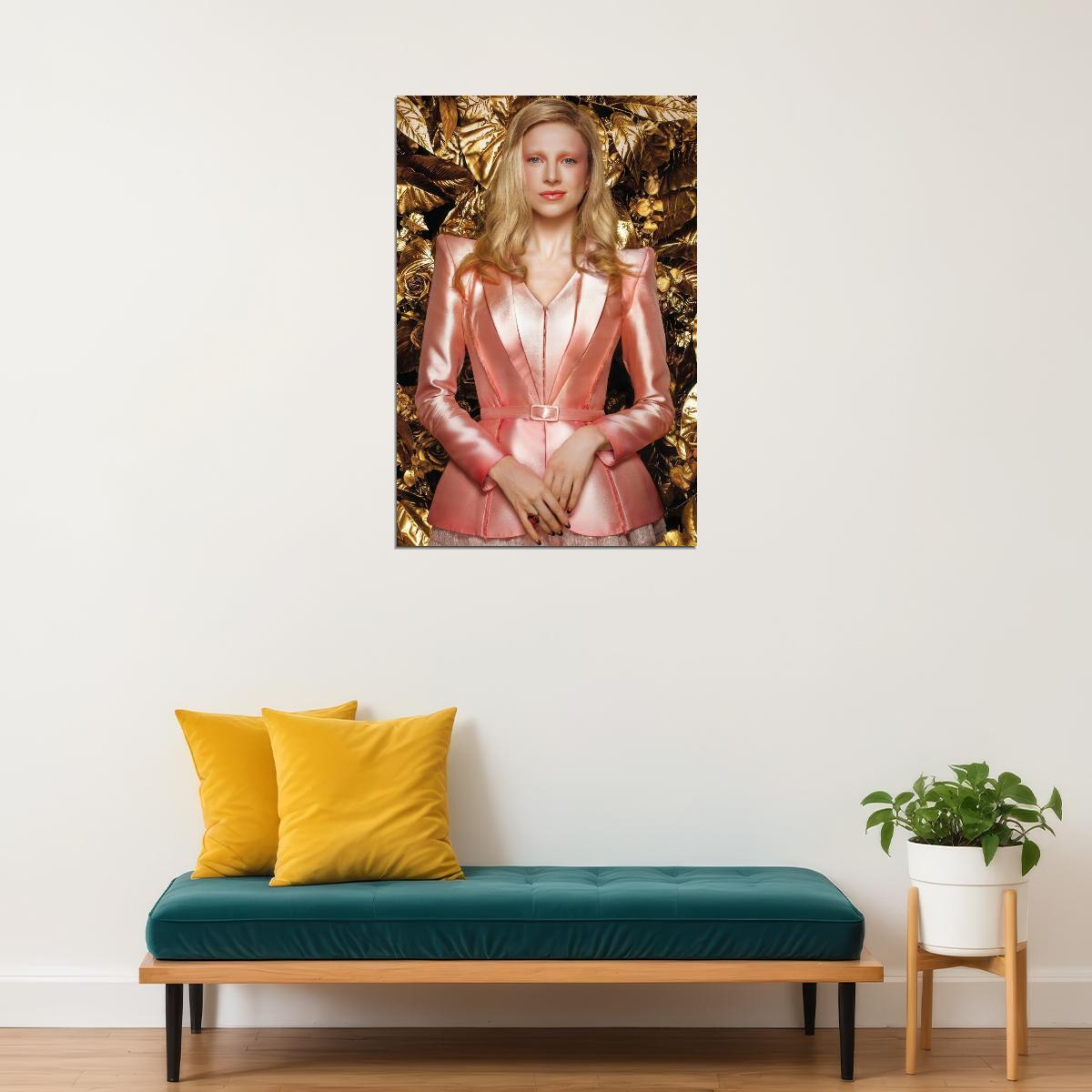Hunter Schafer Celebrity Posters for Room Aesthetic Famous Actress Photo Print Wall Art - xonomax