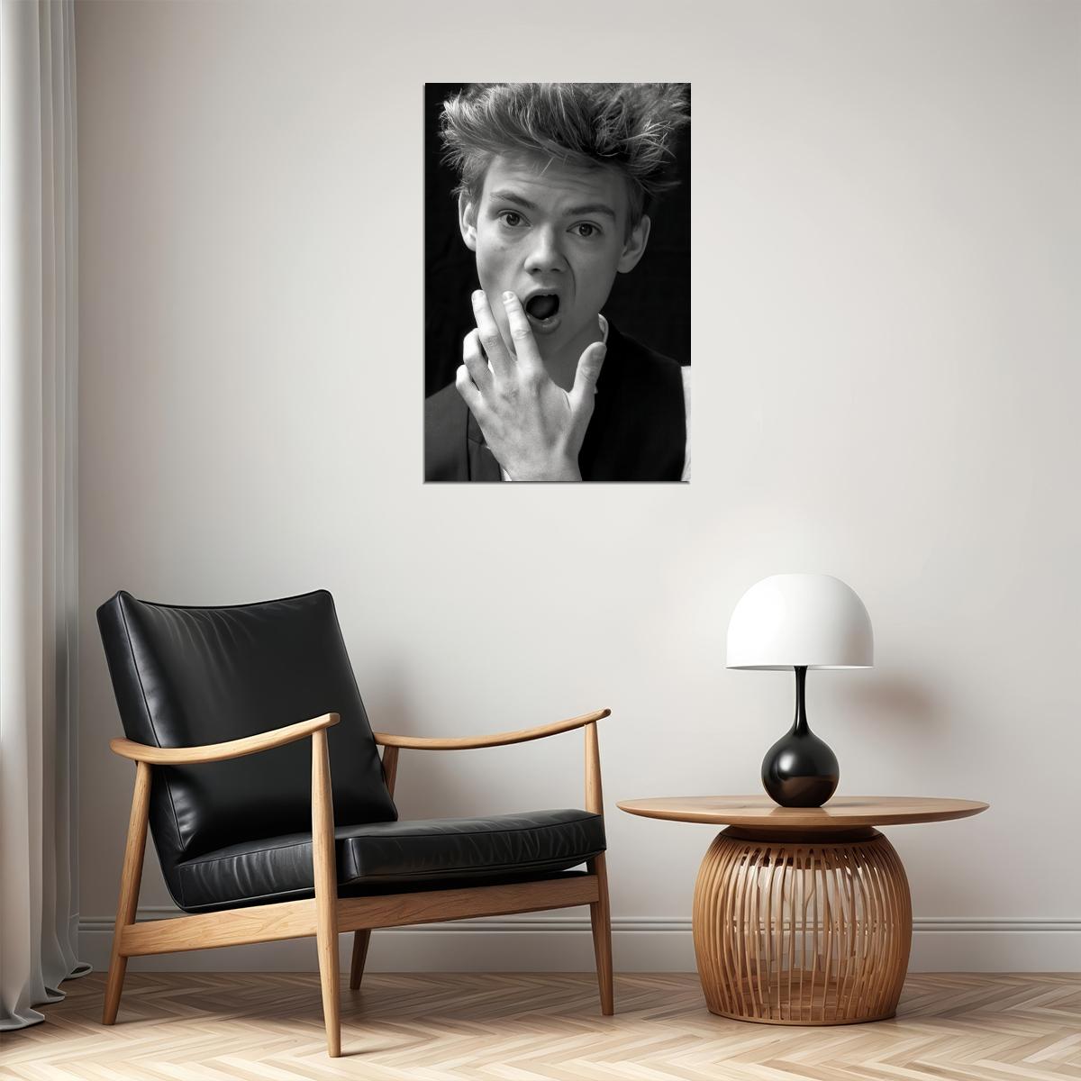 Thomas Brodie-Sangster Celebrity Posters for Room Aesthetic Famous Actor Black and White Photo Print Wall Art - xonomax