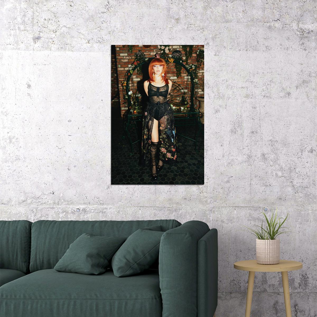 Natasha Lyonne Celebrity Posters for Room Aesthetic Famous Actress Photo Print Wall Art - xonomax