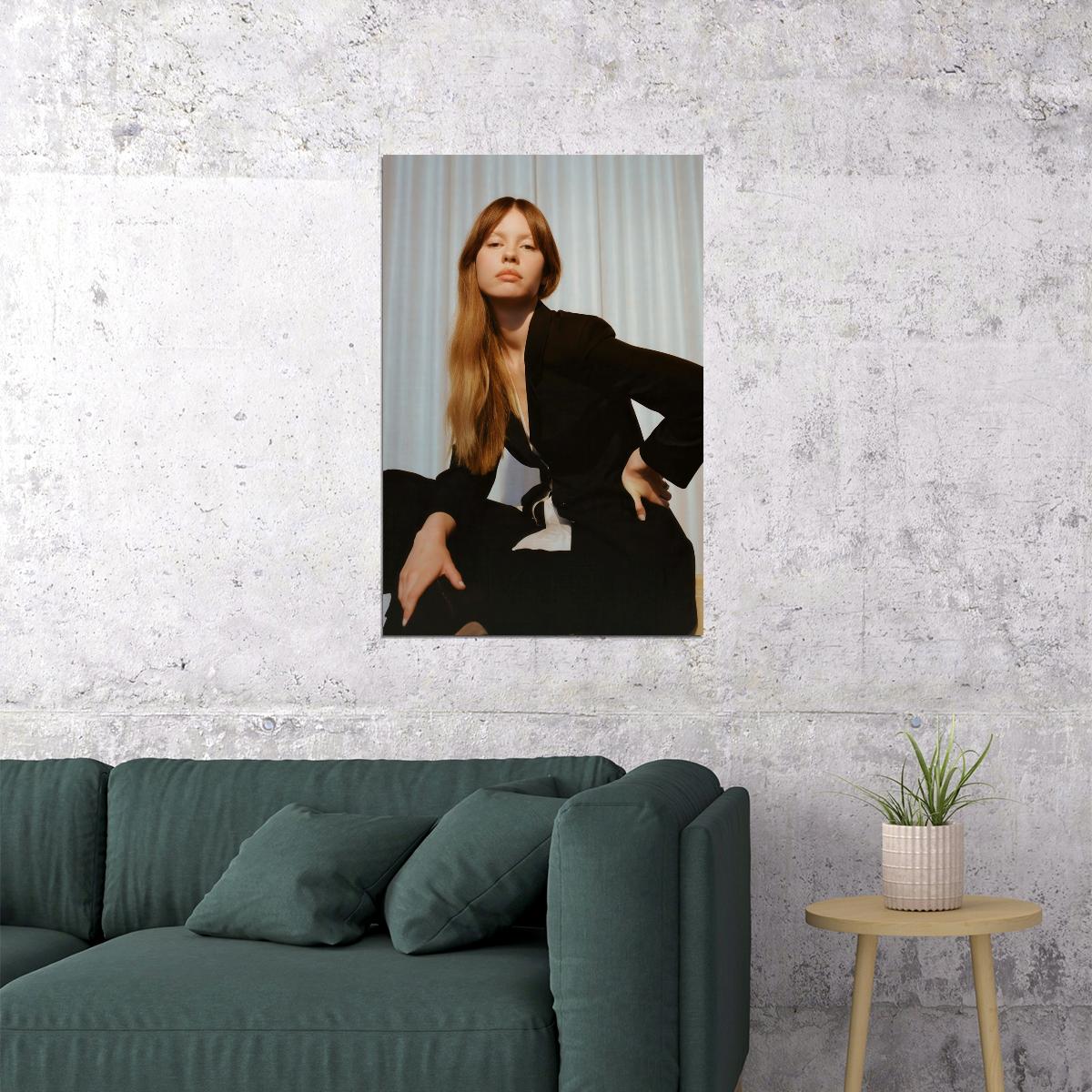 Mia Goth Celebrity Posters for Room Aesthetic Famous Actress Photo Print Wall Art - xonomax