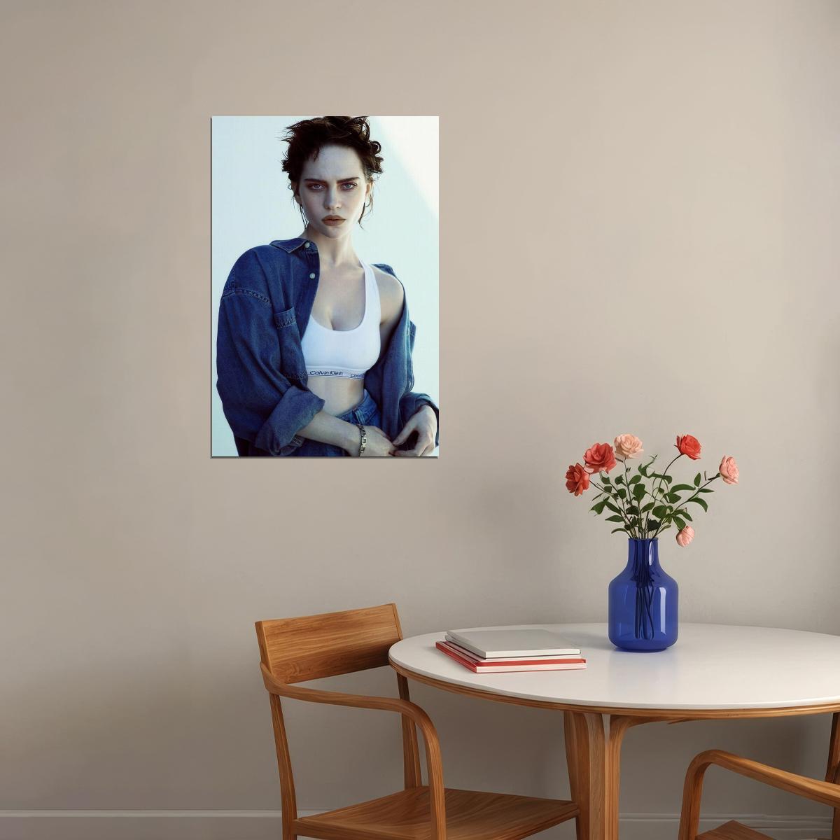 Sophie Thatcher Sexy Celebrity Posters for Room Aesthetic Famous Actress Photo Print Wall Art - xonomax