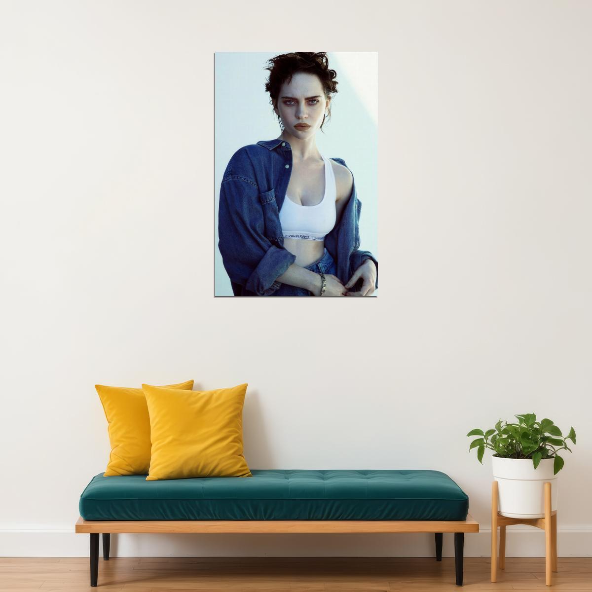 Sophie Thatcher Sexy Celebrity Posters for Room Aesthetic Famous Actress Photo Print Wall Art - xonomax