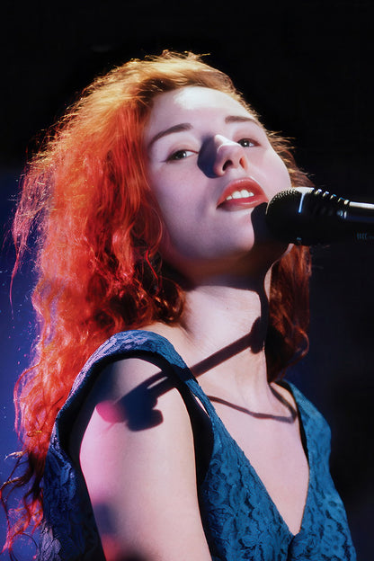 Young Tori Amos on Concert Live in 90s Music Poster for Room Aesthetic Celebrity Photo Print Grunge Room Decor - xonomax