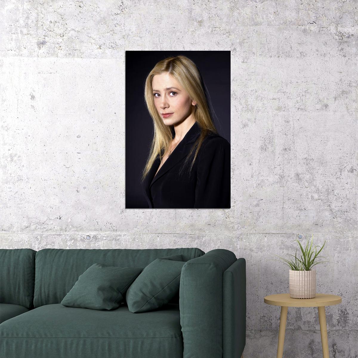 Mira Sorvino Poster for Room Aesthetic Famous Actress Celebrity Photo Print - xonomax