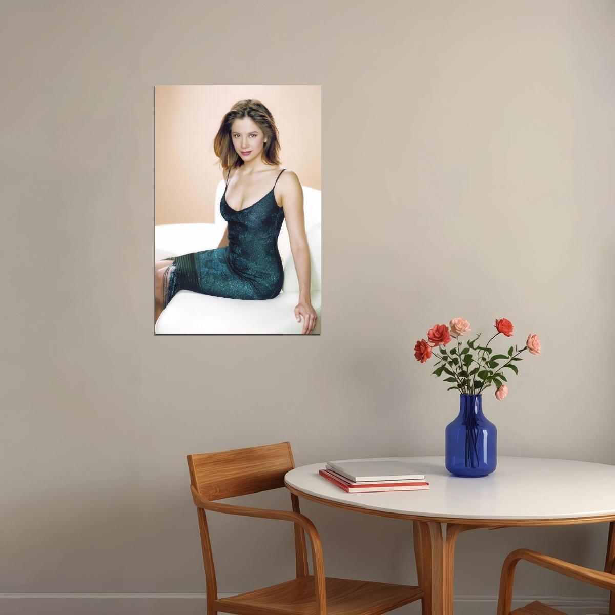 Mira Sorvino Poster for Room Aesthetic Celebrity Photo Print - xonomax