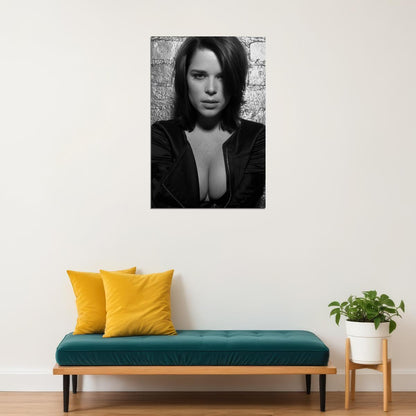 Neve Campbell Young 90s Poster for Room Aesthetic Black and White Celebrity Photo Print - xonomax