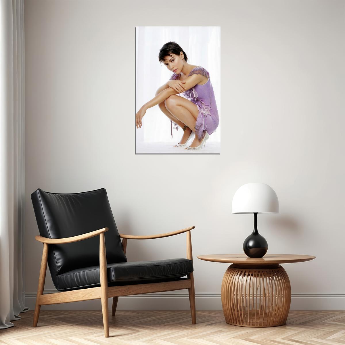 Alyssa Milano Y2k Poster for Room Aesthetic Celebrity Photo Print - xonomax