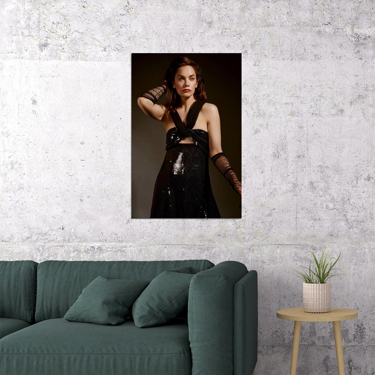 Ruth Wilson Poster for Room Aesthetic Celebrity Photo Print - xonomax