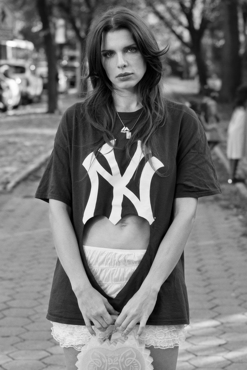 Julia Fox Poster for Room Aesthetic Black and White Celebrity Photo Print - xonomax