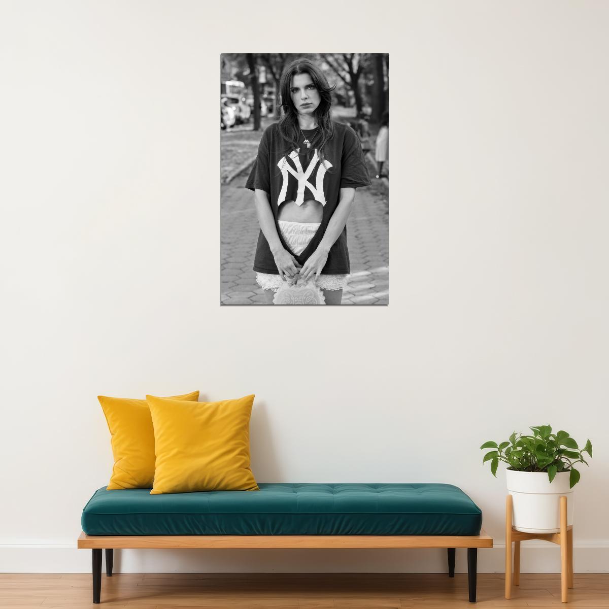 Julia Fox Poster for Room Aesthetic Black and White Celebrity Photo Print - xonomax