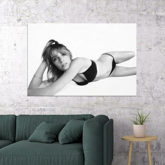 Maya Hawke Sexy Poster for Room Aesthetic Black and White Celebrity Photo Print - xonomax