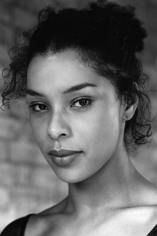 Sophie Okonedo Poster for Room Aesthetic Black and White Celebrity Photo Print - xonomax