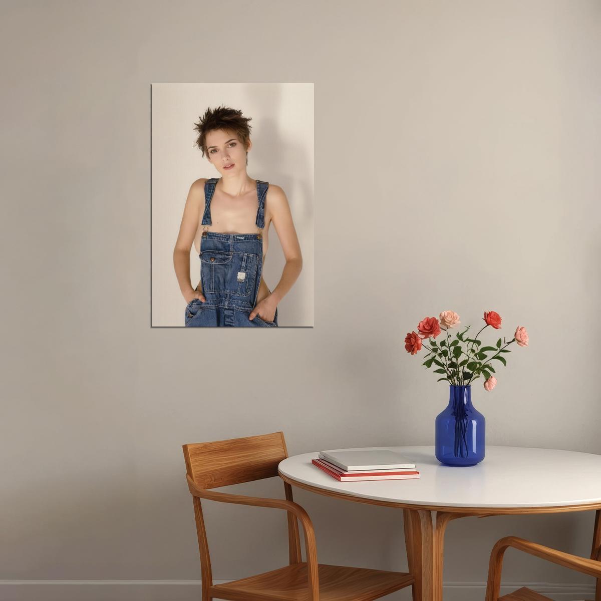 Young Winona Ryder Sexy Poster for Room Aesthetic Celebrity Photo Print - xonomax