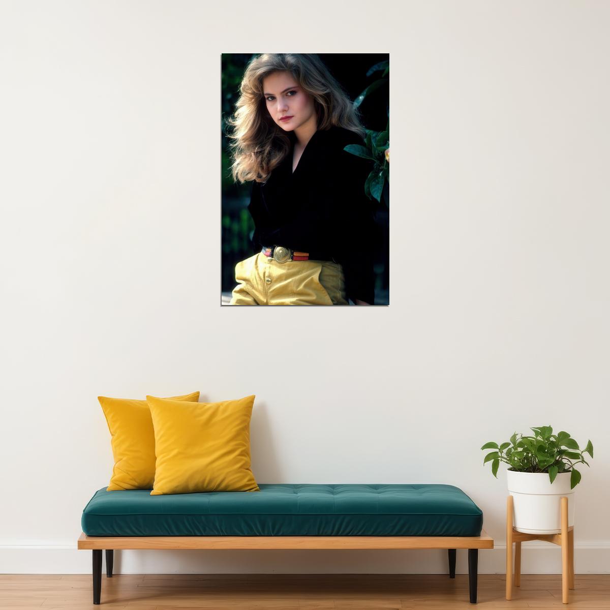 Jennifer Jason Leigh Poster for Room Aesthetic Celebrity Photo Print - xonomax