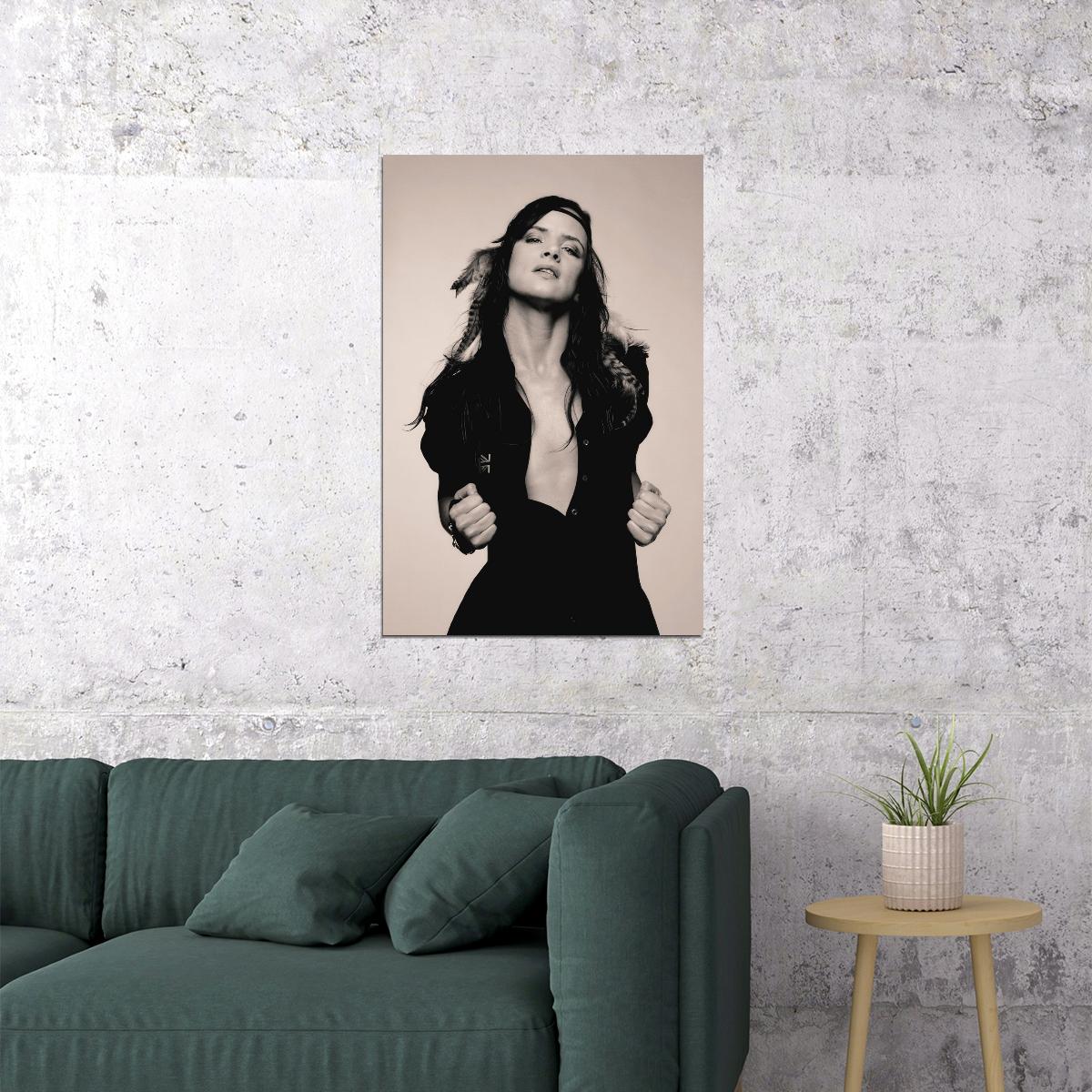 Juliette Lewis Poster for Room Aesthetic Celebrity Photo Print - xonomax