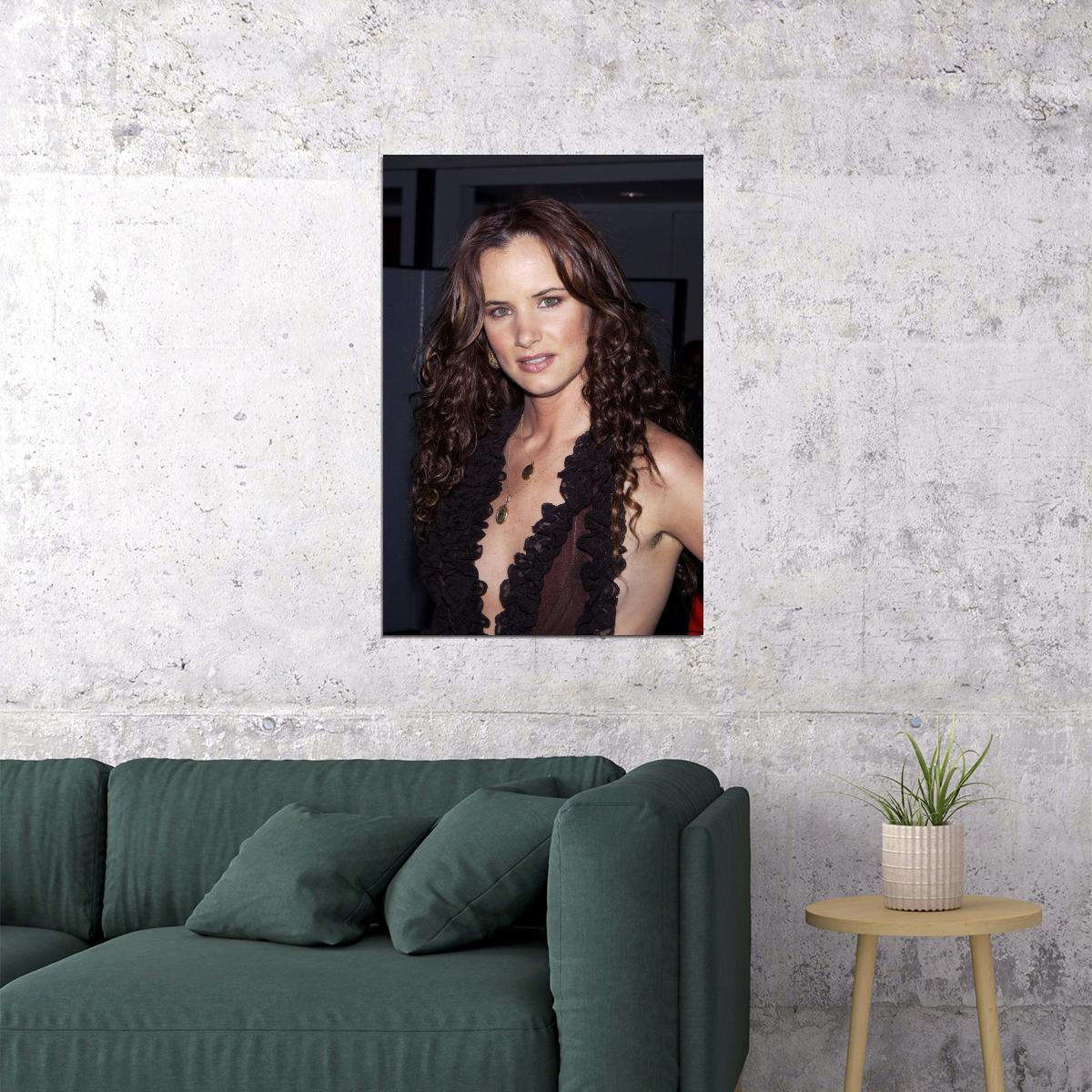 Juliette Lewis 90s Poster for Room Aesthetic Celebrity Photo Print - xonomax